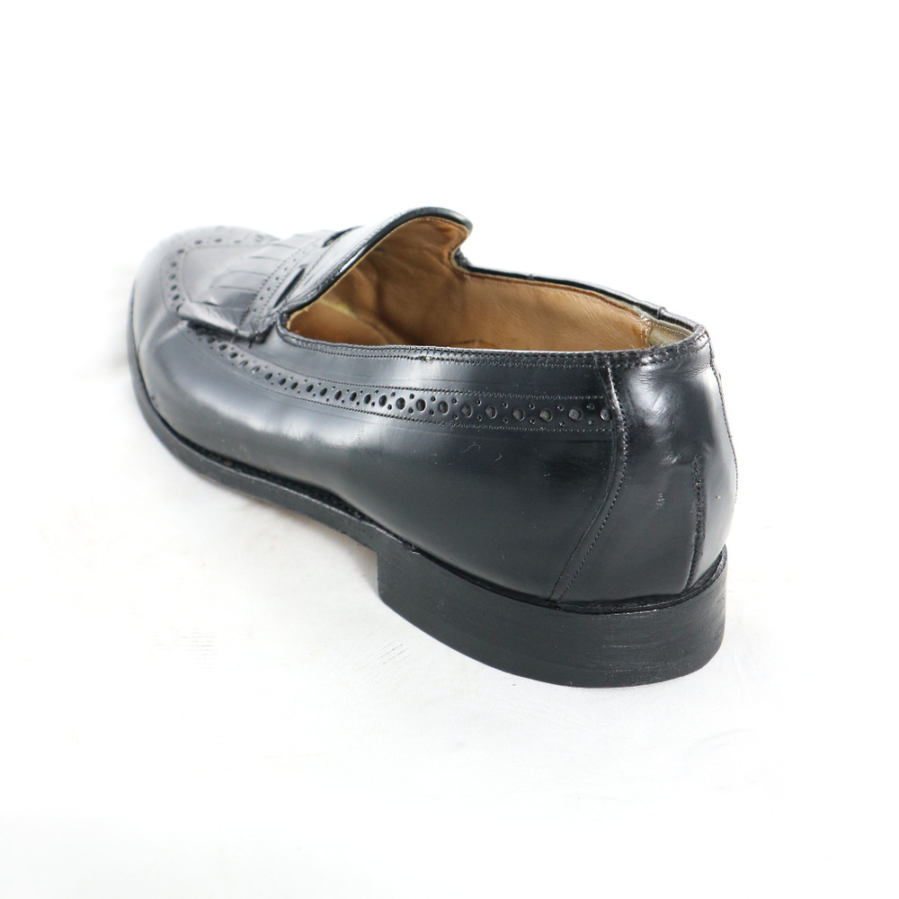 CALZOLERIA TOSCANA Black Kilted Wingtip Loafers - Picture 3 of 8